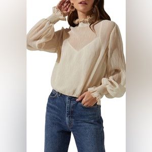 ASTR the Label Mock Neck Top Blouse in Ivory